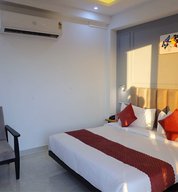 Balcony Room
